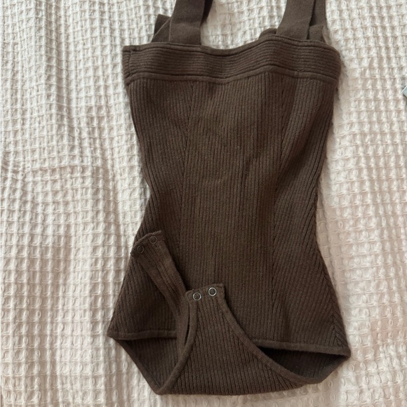 Abercrombie Tank Top - Picture 5 of 5